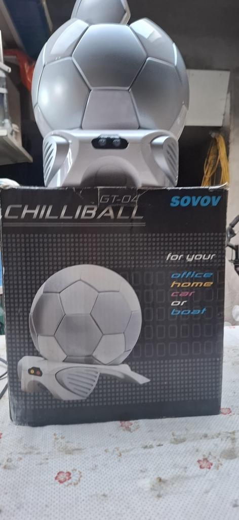 Minikoeler in de vorm van voetbal, Caravans en Kamperen, Ophalen, Nieuw, Koelbox