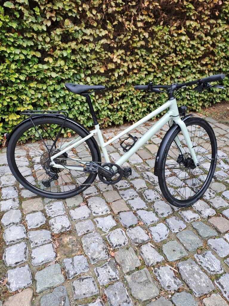 Nieuwe Specialized Sirrus EQ ST 3, Fietsen en Brommers, 28 inch, 47 tot 50 cm, Zo goed als nieuw, Meer dan 20 versnellingen