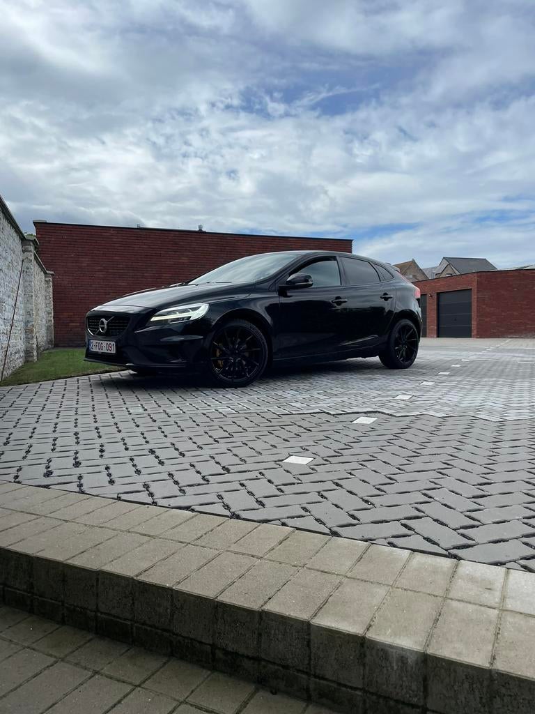Volvo v40 t2 rdesign, Enlèvement, Neuf, Volvo