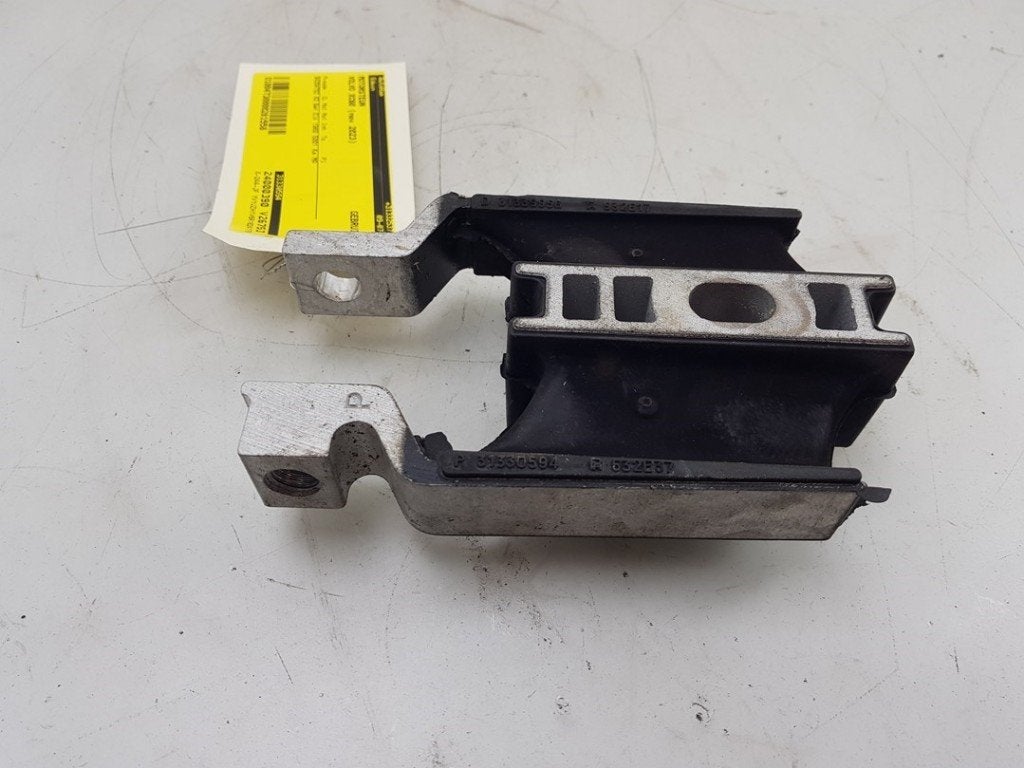 MOTORSTEUN Volvo XC60 II (UZ) (01-2017/12-2022) (|31330594|), Gebruikt, Volvo