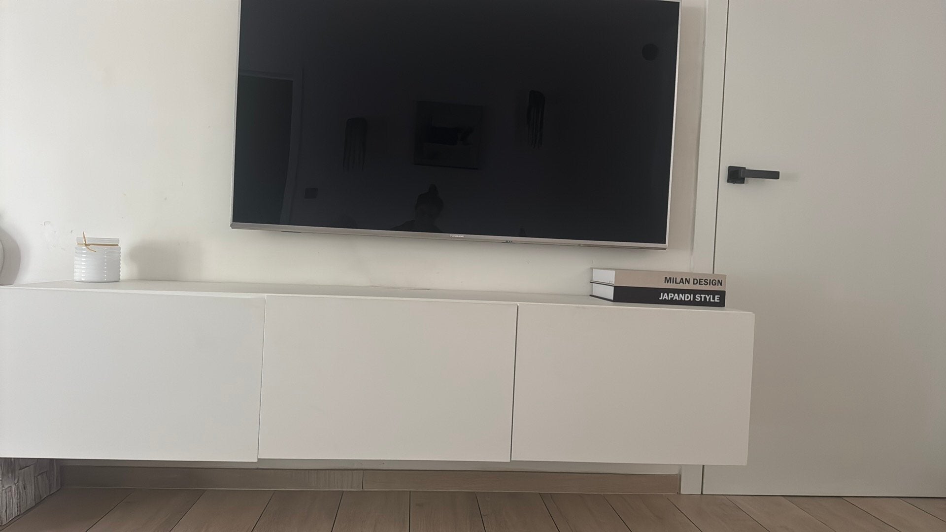 Besta ikea, Enlèvement, Comme neuf
