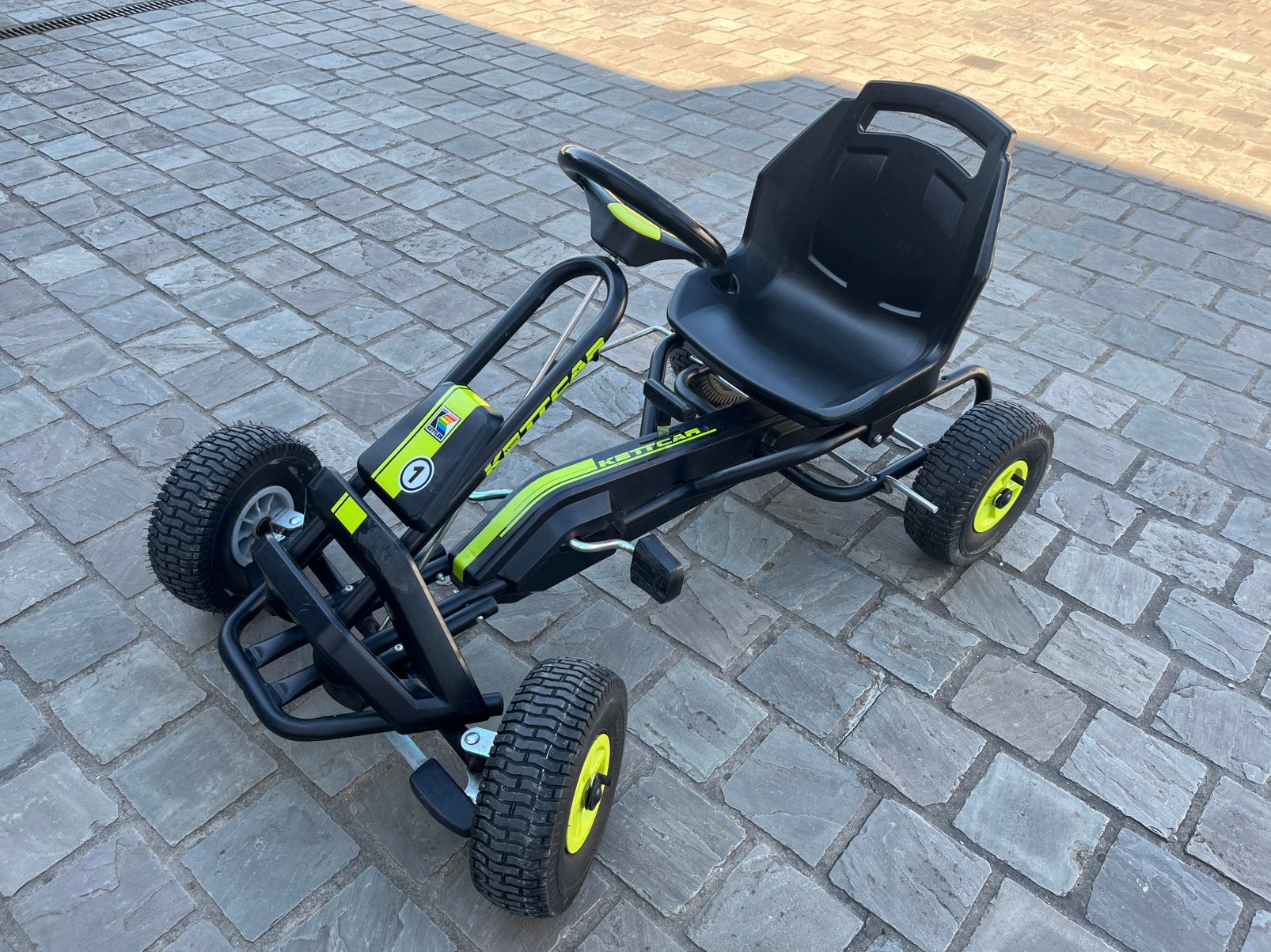 GoCart Kettler BarcelonaAir zwart groen, Ophalen, Zo goed als nieuw