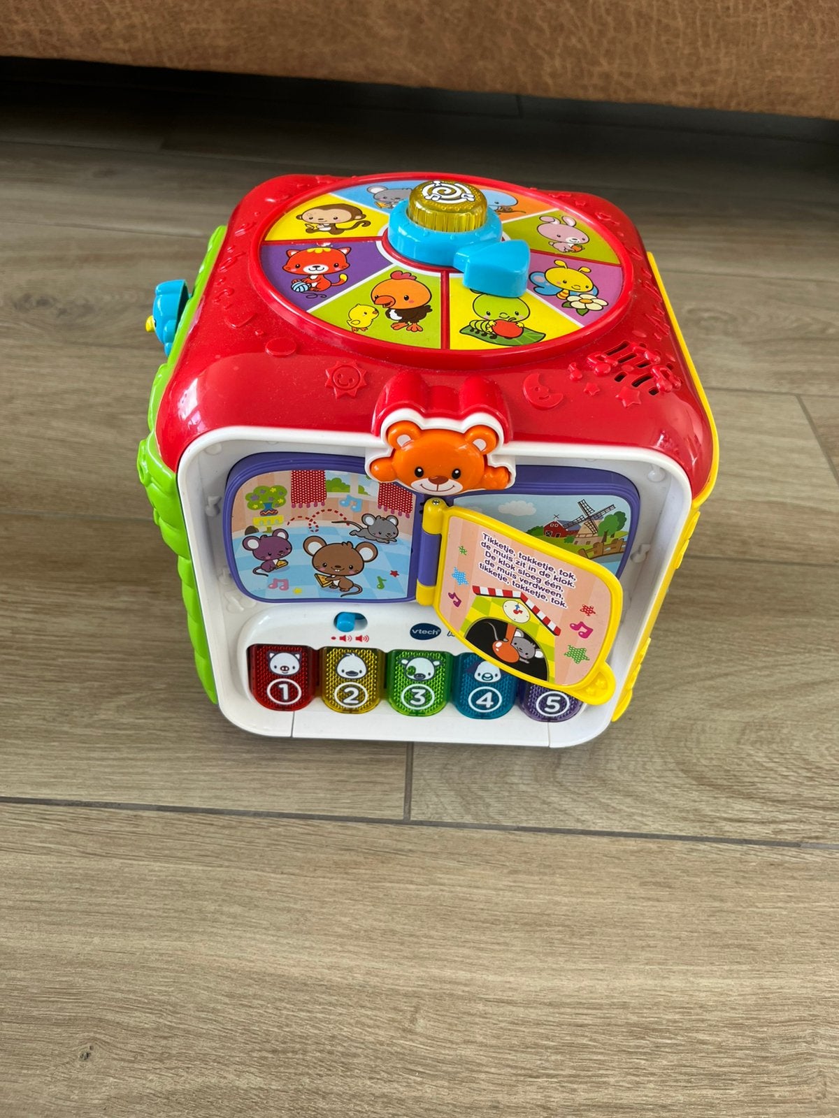 Vtech activiteitenkubus, Enlèvement, Comme neuf
