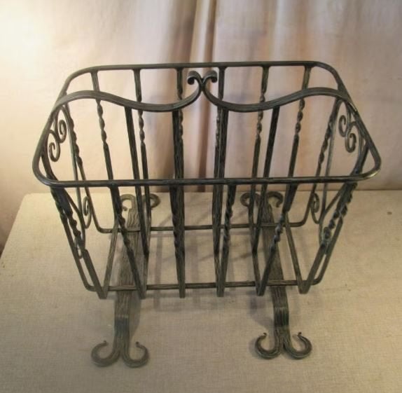 Jolie corbeille à journaux en métal, Maison & Meubles, Accessoires pour la Maison | Porte-journaux & Porte-revues, Enlèvement ou Envoi