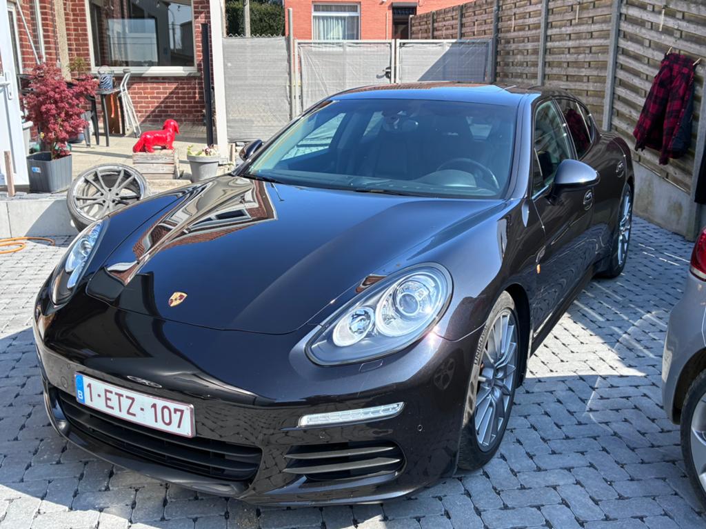 Panamera 3.0l v6 diesel, Auto's, Porsche, Particulier, Panamera, ABS, Achteruitrijcamera, Airbags, Airconditioning, Alarm, Android Auto