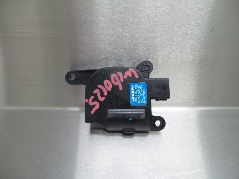 ACTIONNEUR MOTEUR VOLET CHAUFFAGE i20 (|AA11200|D332AP6LA|), Utilisé, Hyundai