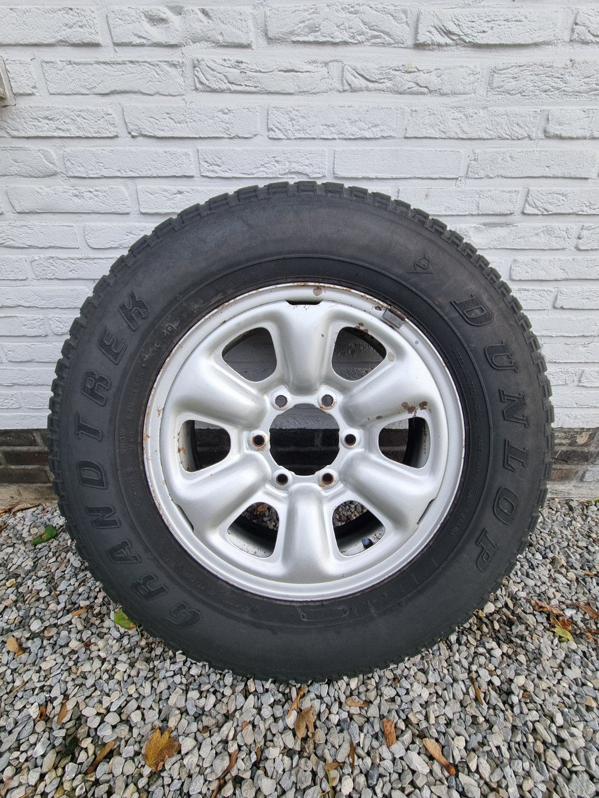 reserve wiel land cruiser 90-95 serie, Enlèvement
