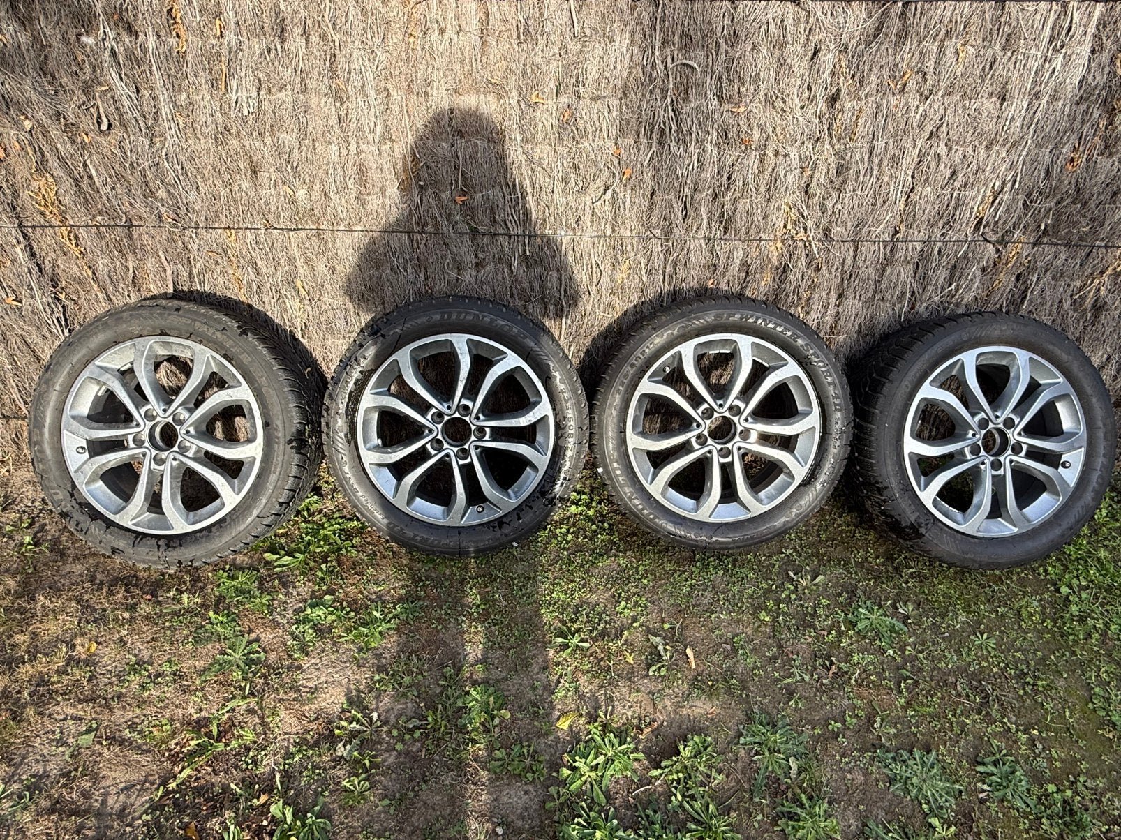 Originele 17 inch Mercedes C velgen + Dunlop winterbanden, Ophalen, 17 inch, Winterbanden, Band(en)