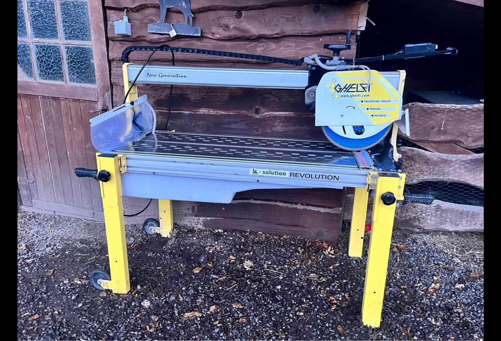 Coupe carrelage professionnel, Bricolage & Construction, Outillage | Outillage à main, Utilisé, Outil de coupe, Enlèvement