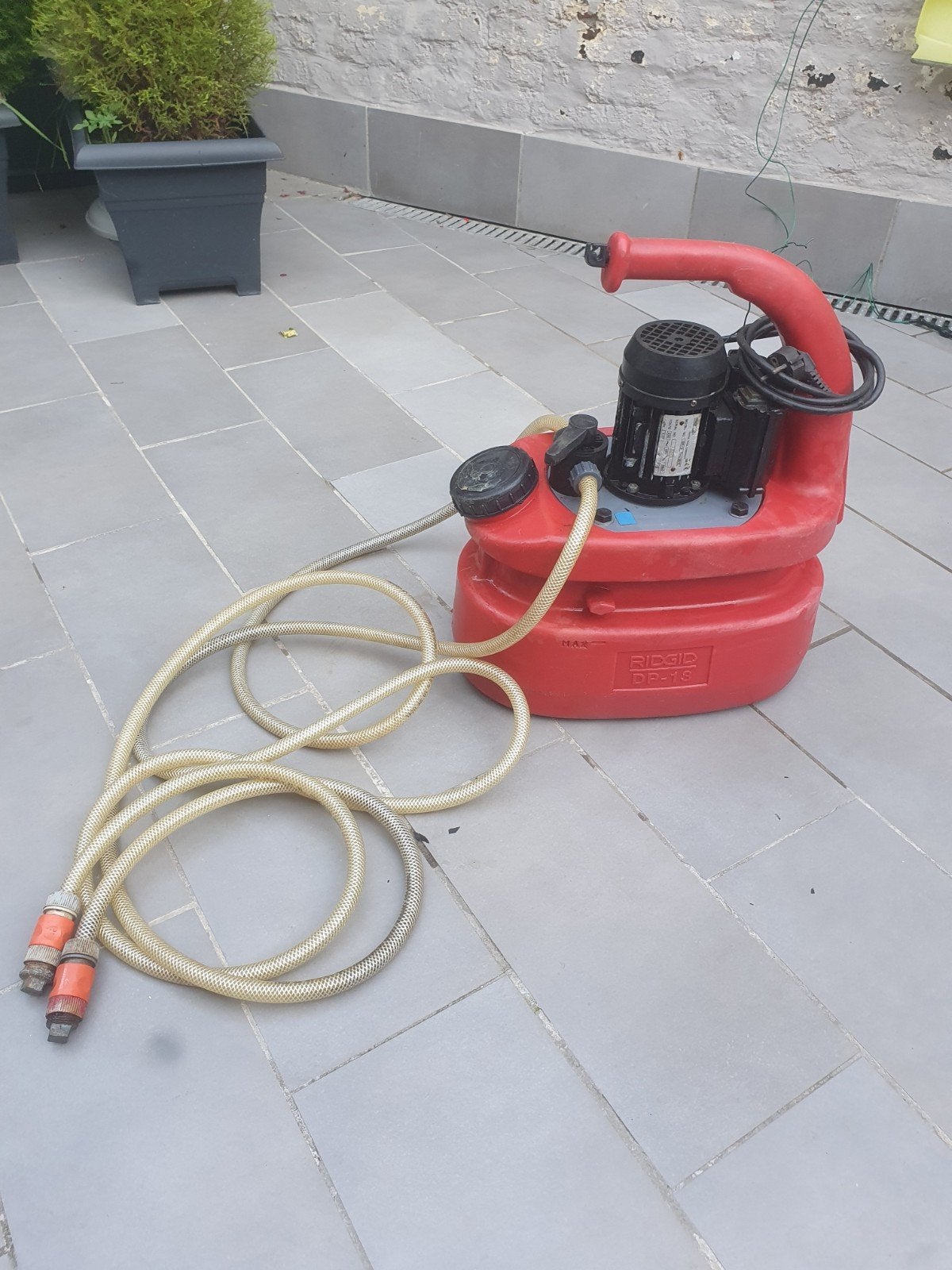 Pompe à détartrer, Doe-het-zelf en Bouw, Chauffageketels en Boilers, Ophalen of Verzenden