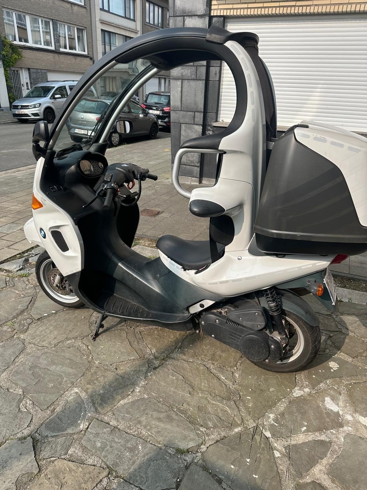 brommer bmw 125cc km 15700km, Fietsen en Brommers, Ophalen of Verzenden