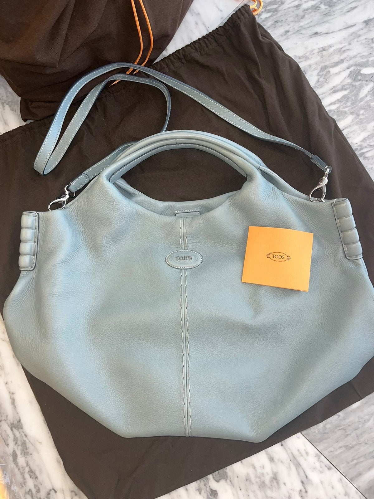 Sac en cuir Tod’s bleu ciel, Enlèvement, Neuf