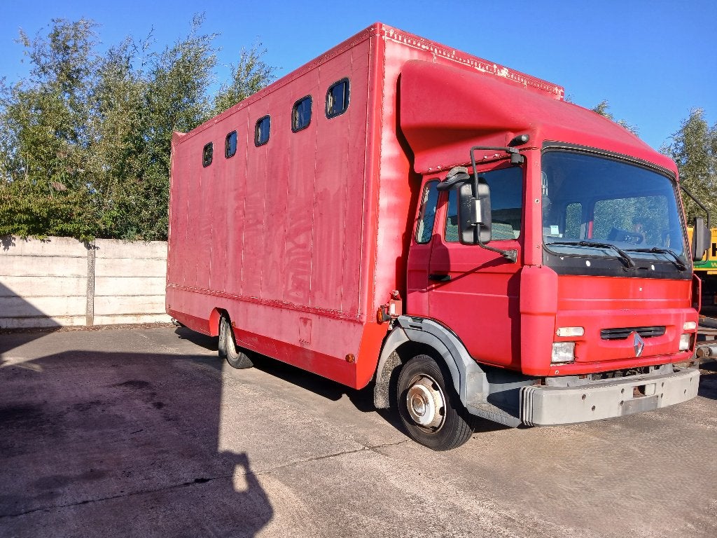 Renault S150 paardenvrachtwagen 5 paarden + zadelkamer  nr 5, Renault, Bedrijf, Te koop, Handgeschakeld