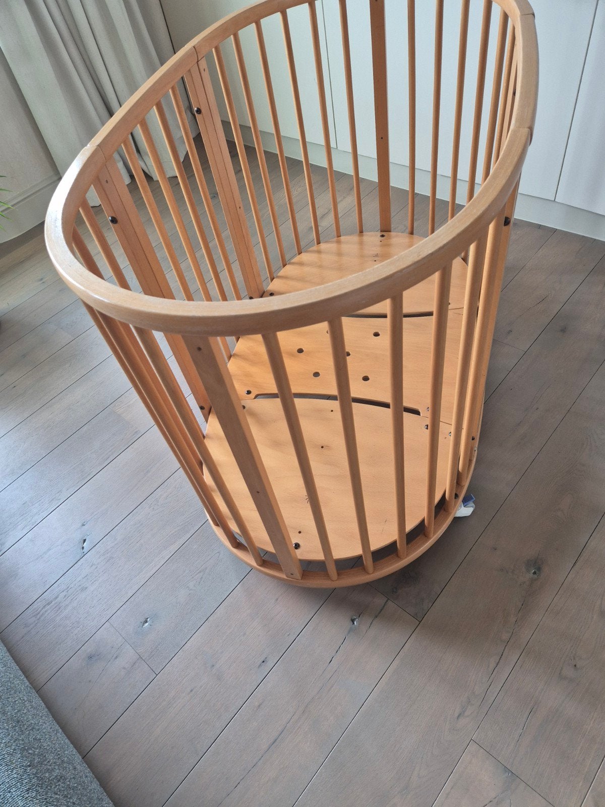Stokke Sleepi Babybed – In hoogte verstelbaar, Enlèvement