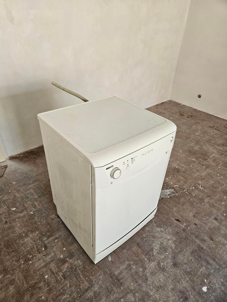 Vaatwasser Beko DFN 1425, Ophalen, Gebruikt, 85 tot 90 cm, Eco programma