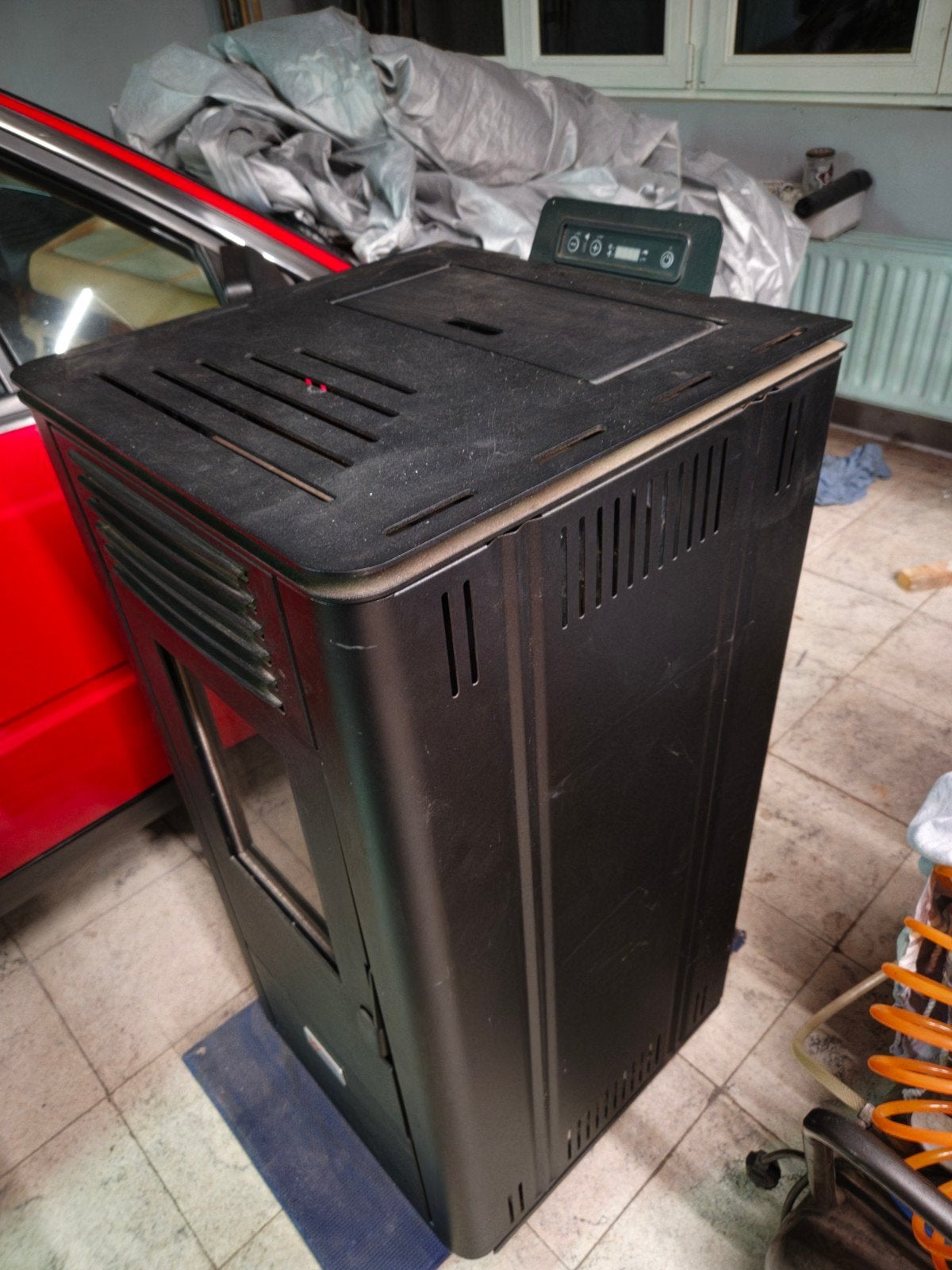 palletkachel 8.2 kW, Ophalen, Gebruikt, Overige brandstoffen, Vrijstaand