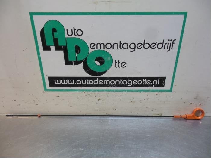 Jauge d'huile d'un Volkswagen UP (UP 11-), Volkswagen, -, 3 mois de garantie, Utilisé