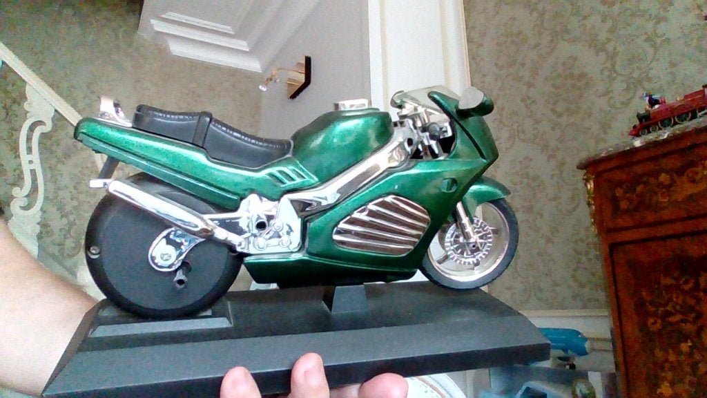 Moto verte horloge (fonctionnel), Enlèvement