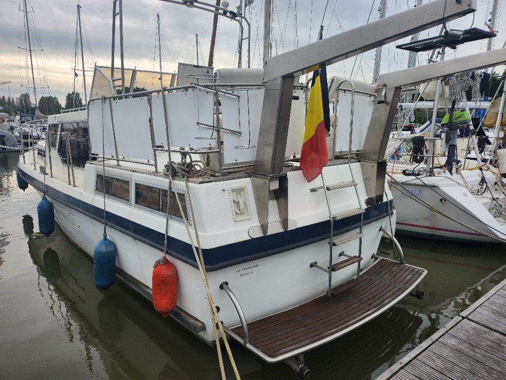 Yacht à moteur Neptunus de 11 m | 2 x DAF 100 HP | 2 cabines, Diesel, Moteur in-bord, 200 ch, Utilisé
