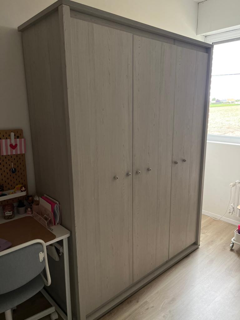 Driedeurs kast, Ophalen, Gebruikt, 200 cm of meer, 150 tot 200 cm