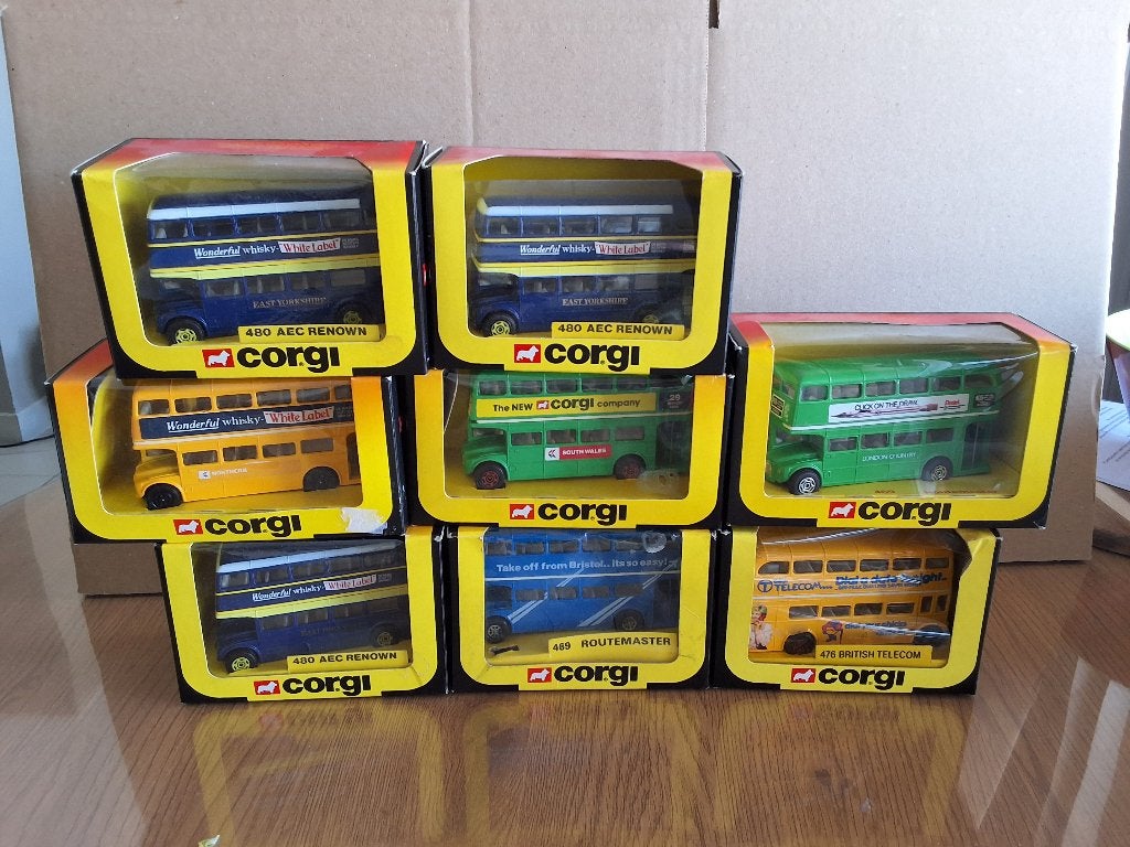 lot van 8 dubbeldek bussen corgi, Ophalen of Verzenden, Zo goed als nieuw, Bus of Vrachtwagen, Corgi