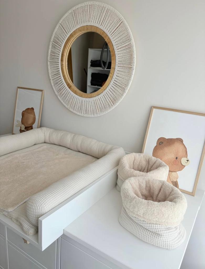 Verzorgingstuk voor Ikea Hemnes met kussens (ZONDER KAST!!), Ophalen, Zo goed als nieuw, Commode
