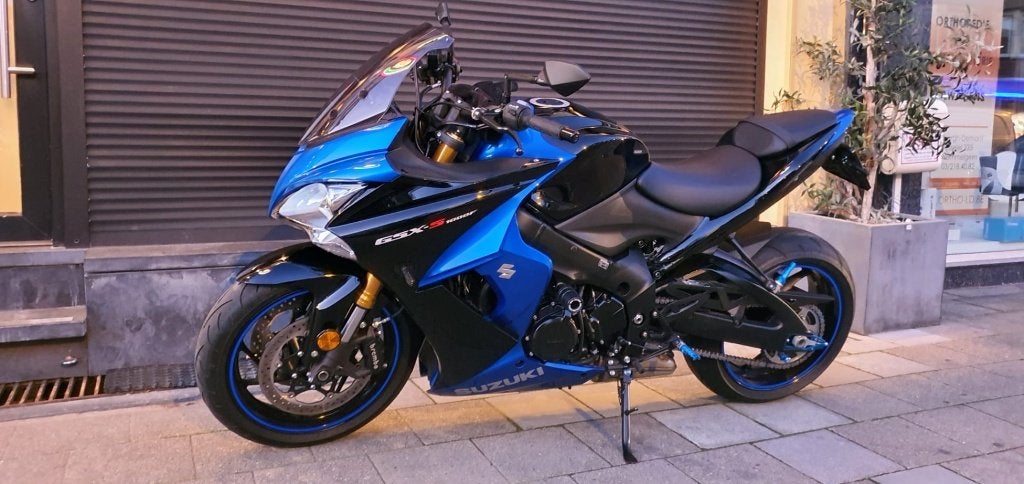 Moto Suzuki GSX S 1000F, Motoren, Motoren | Suzuki, Occasion, 4 cilinders, Motorrijbewijs A, Handgeschakeld