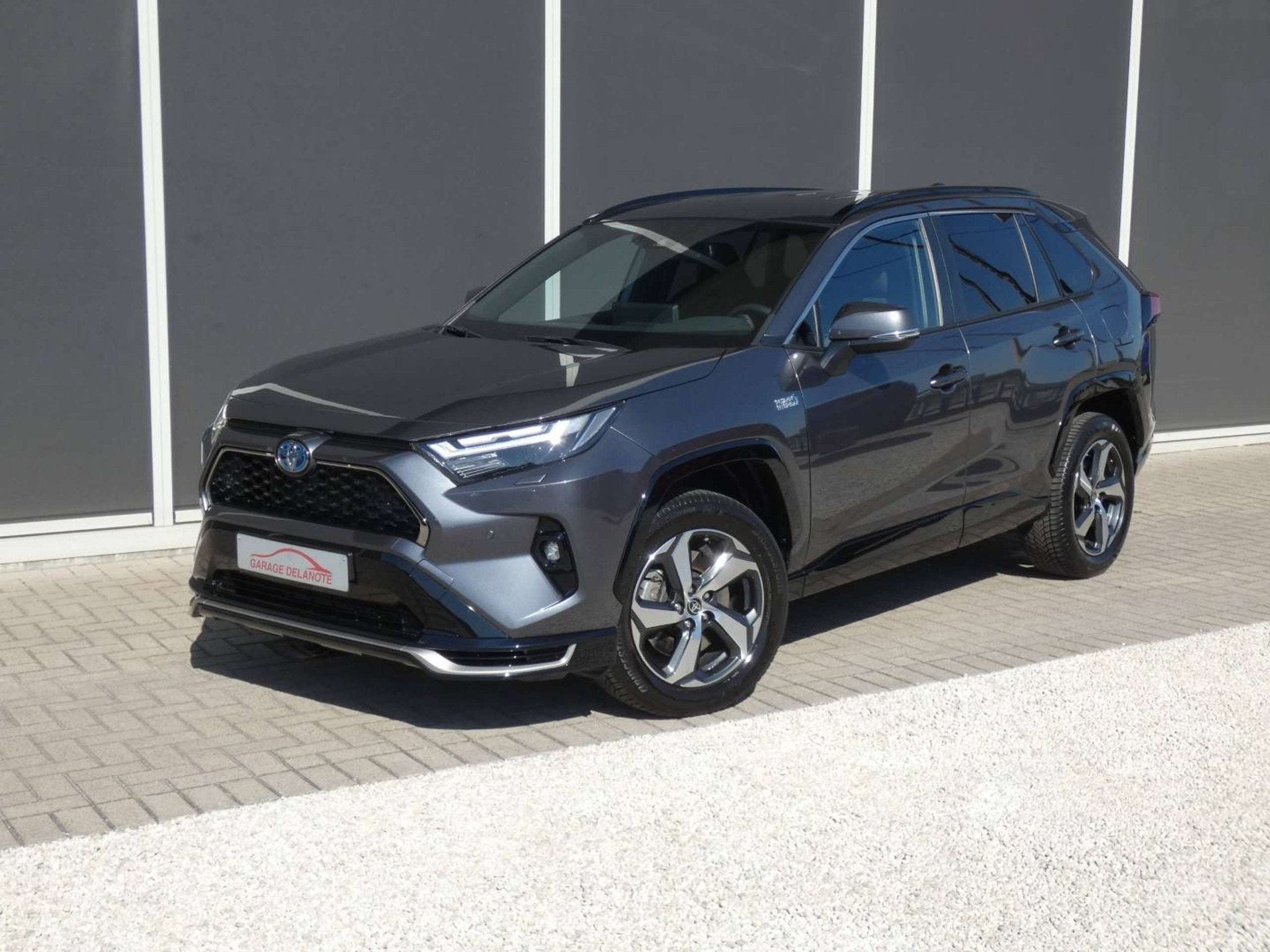 Toyota RAV4 *PLUG-IN* AWD Dynamic plus +TREKHAAK 1500kg +Dod, Automaat, Adaptive Cruise Control, Stof, Gebruikt