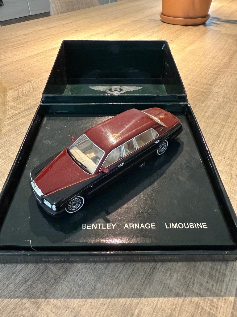 Bentley Arnage Limousine 1:43 Minichamps, Enlèvement ou Envoi, Utilisé, Voiture, MiniChamps