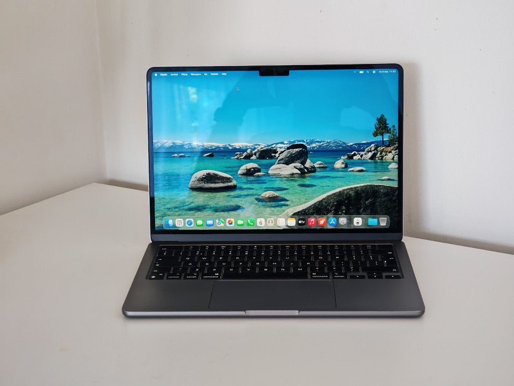 Apple MacBook Air 13 pouces 2022, M2, 256 GB, Qwerty, 8 GB, 13 pouces