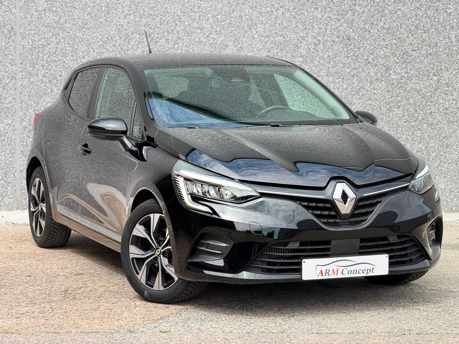 Renault Clio 1.0 Essence 2023 *35000km* Garantie 12 Mois, Achat, Euro 6, Entreprise, Boîte manuelle