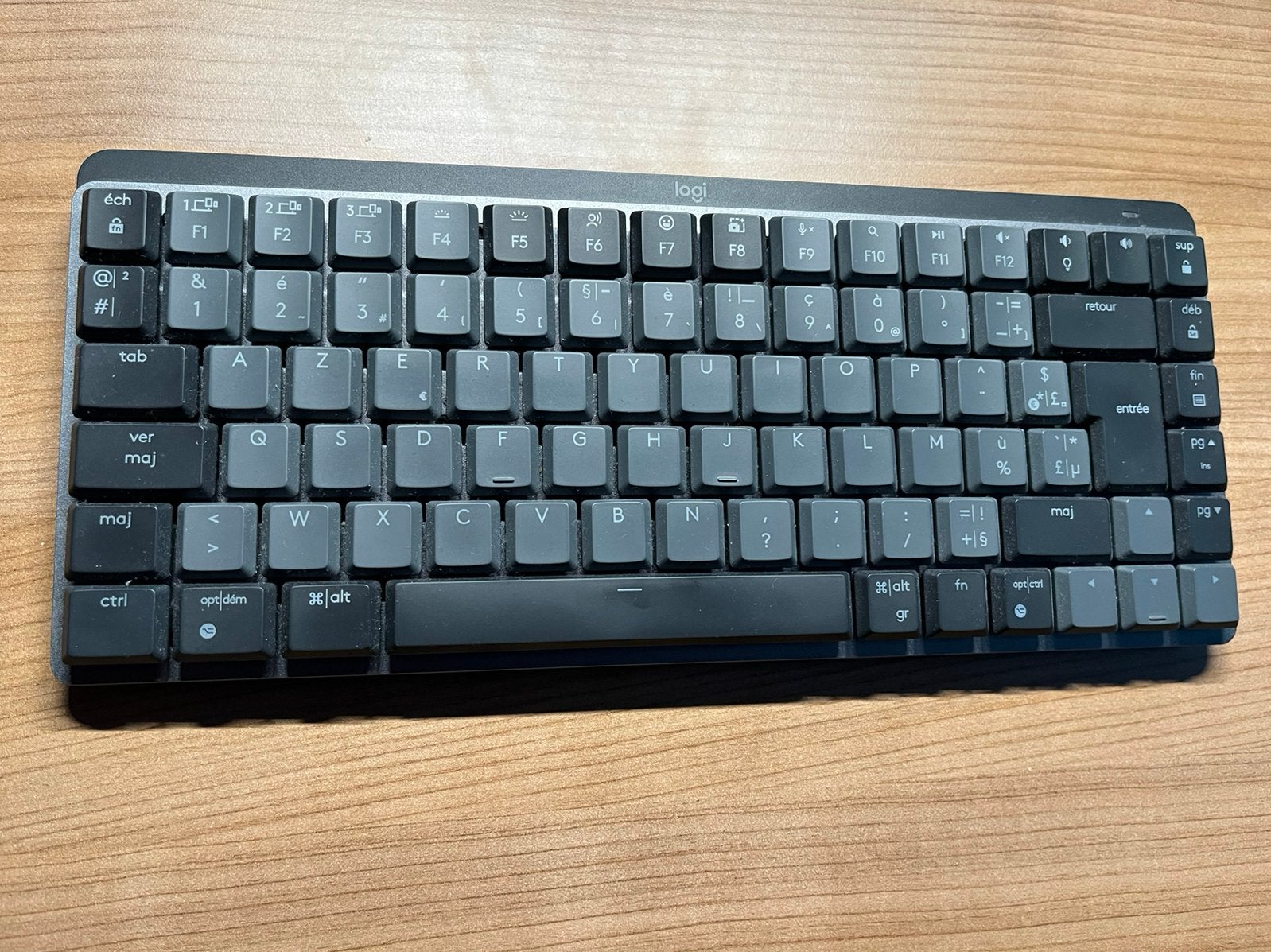 Logitech MX Mechanical Mini — AZERTY, Tactile, grafiet, Computers en Software, Toetsenborden, Zo goed als nieuw, Azerty, Draadloos