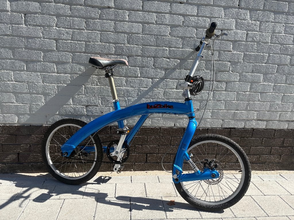 Buzbike vouwfiets-riemaandrijving-Nexus 4-vering-schijfrem, Fietsen en Brommers, Ophalen, Zo goed als nieuw, Schijfrem, Versnellingen