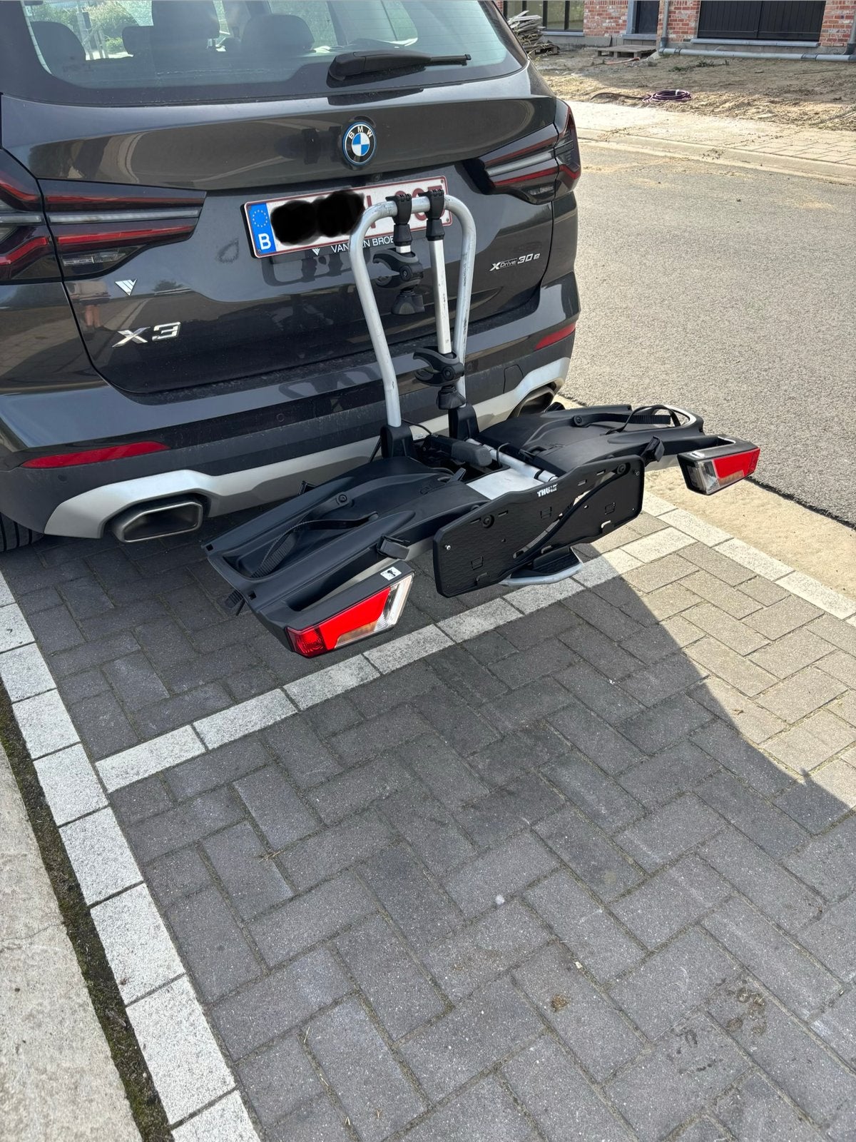 Thule Easyfold fietsrek te huur, Ophalen, Zo goed als nieuw