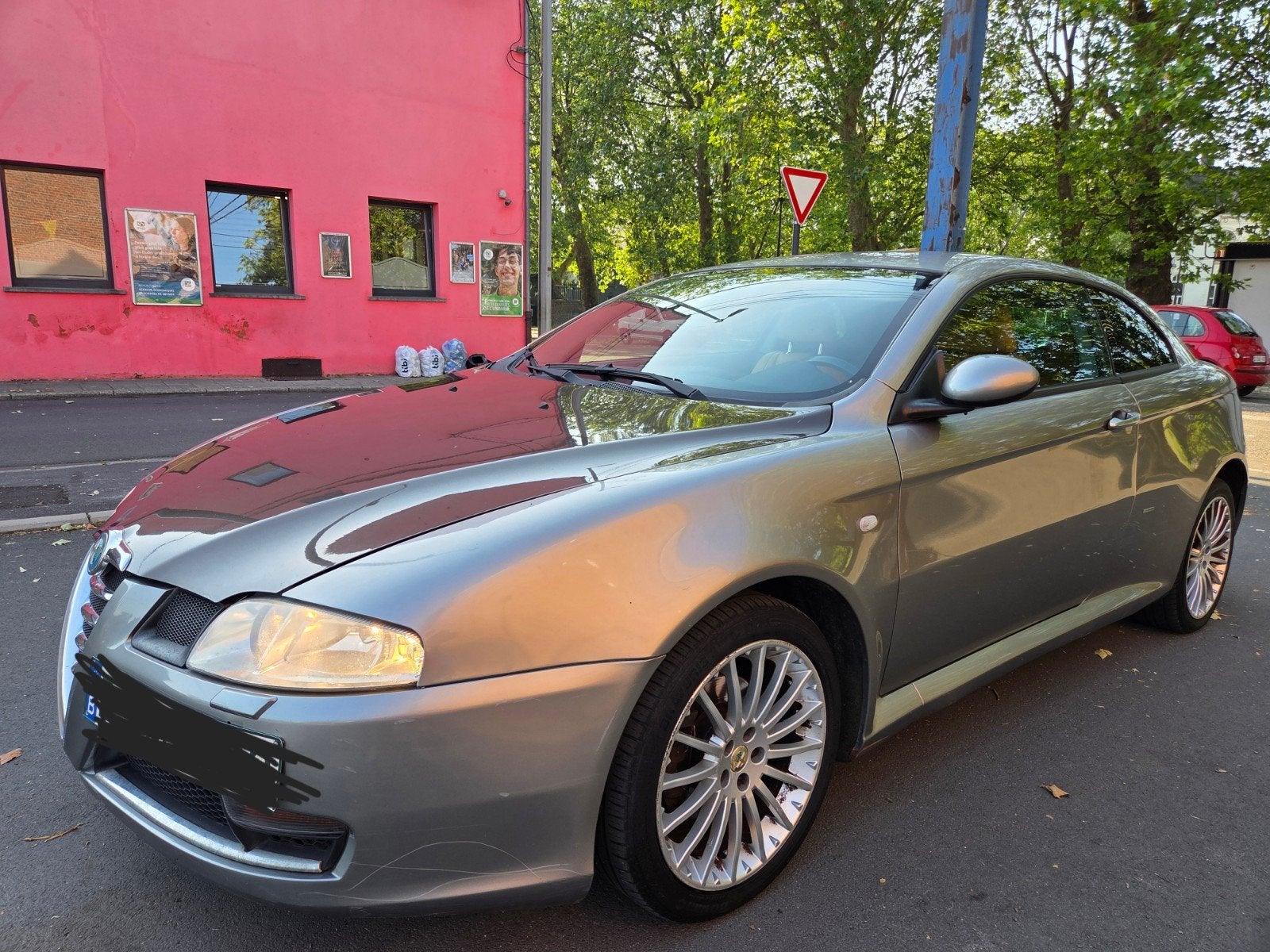 Alfa Roméo GT 1.9JTD 150cv*Clim*Cuir*Gps!!!, Auto's, Voorwielaandrijving, Leder, 1900 cc, Particulier