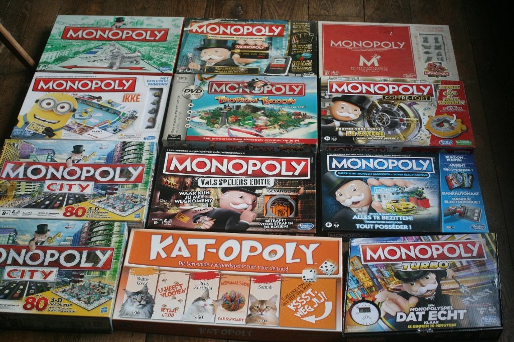 Collection de 13 nouveaux monopoles (annees 2000), Enlèvement ou Envoi, Comme neuf