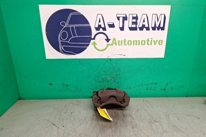 ETRIER DE FREIN AVANT DROIT Citroën C1 (01-2005/09-2014), Robert Bosch AG, Citroën, Utilisé, Robert-Bosch-Allee 1
74232  Abstatt, DE