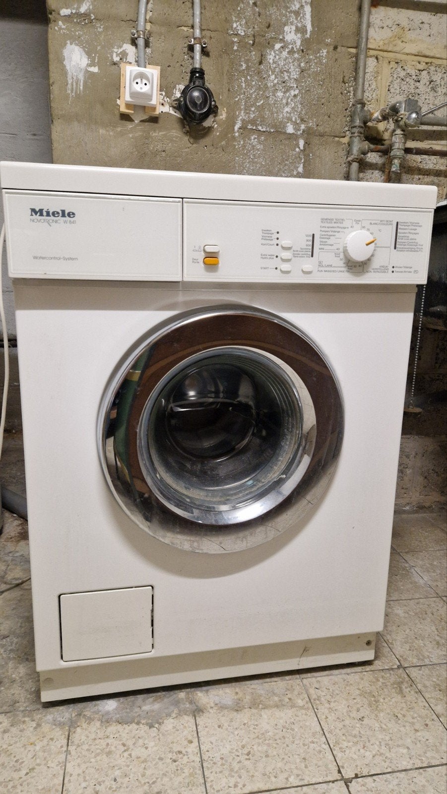 Miele Novotronic W 841 wasmachine - 5 kg - Met instructies, Ophalen