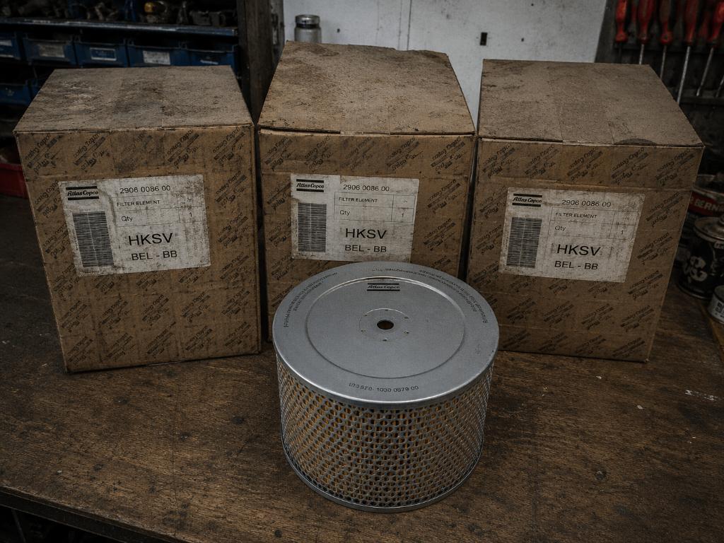 4x Nieuwe Atlas Copco filter elementen / separator filters, Enlèvement