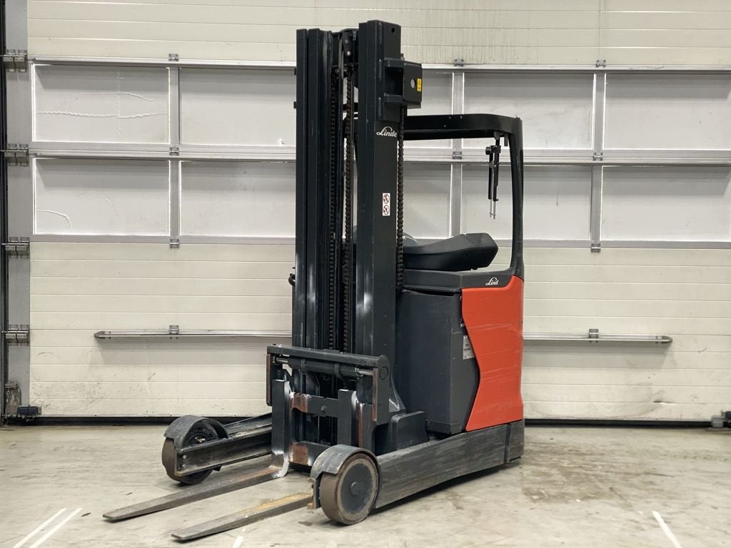 Linde R20-01, Articles professionnels, Machines & Construction | Chariots élévateurs & Transport interne, Chariot élévateur pour allées étroites