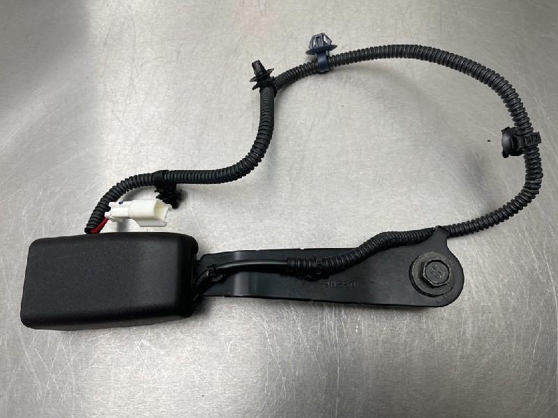 BOUCLE DE CEINTURE ARRIÈRE DROIT Honda Accord Tourer (CW), Autos : Pièces & Accessoires, Utilisé, Honda