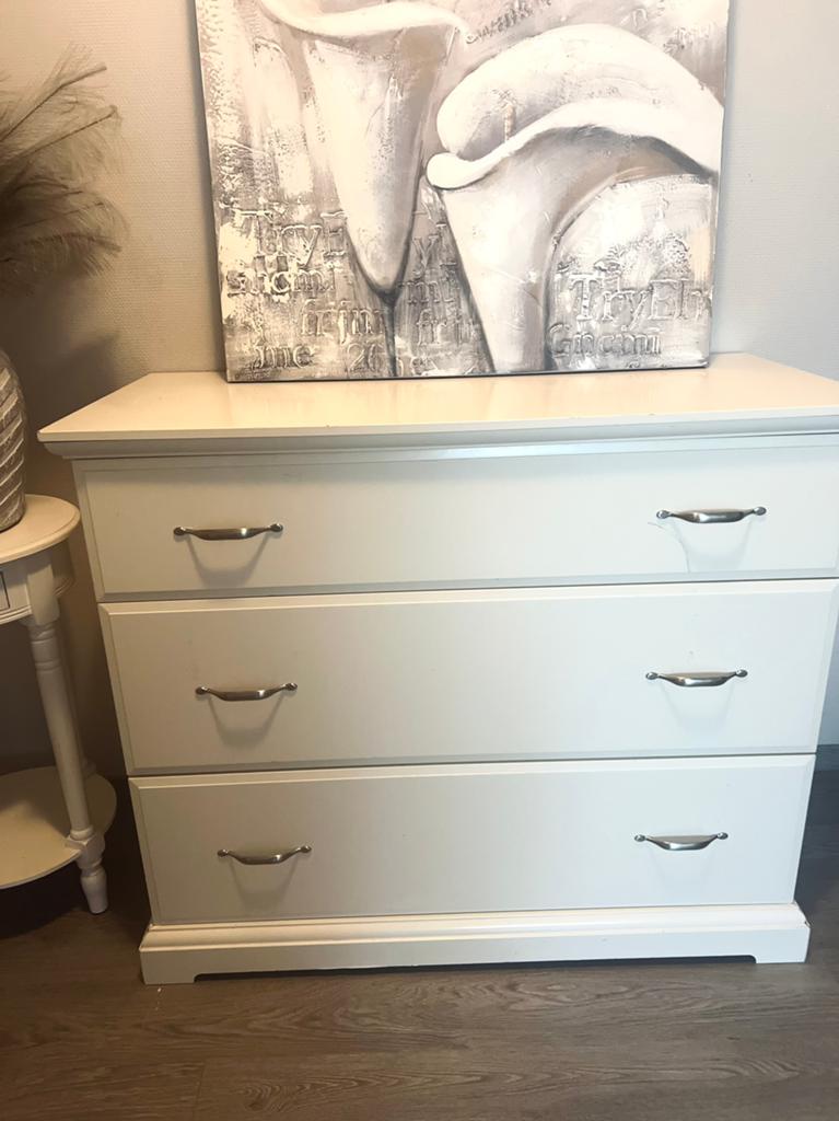 IKEA commode met grote lades, Huis en Inrichting, Kasten | Ladekasten, Ophalen, Zo goed als nieuw