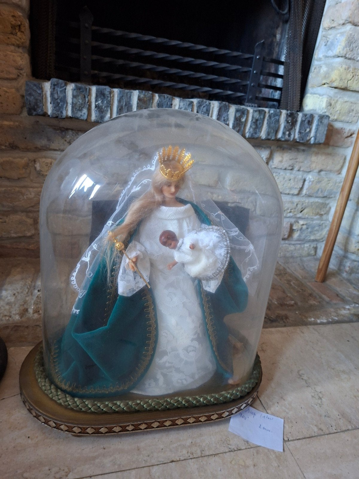 Beeld in glazen stolp, Huis en Inrichting, Woonaccessoires | Stolpen, Ophalen