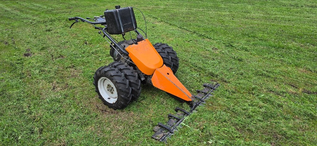 Reform M8 tweewieltrekker, Tuin en Terras, Ophalen, Gebruikt, Balkmaaier, Benzine-grasmaaier