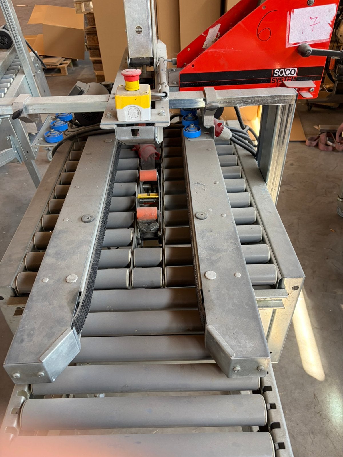 Verpakkingsmachine dozensluiter  3 stuks, Articles professionnels, Machines & Construction | Industrie & Technologie, Enlèvement