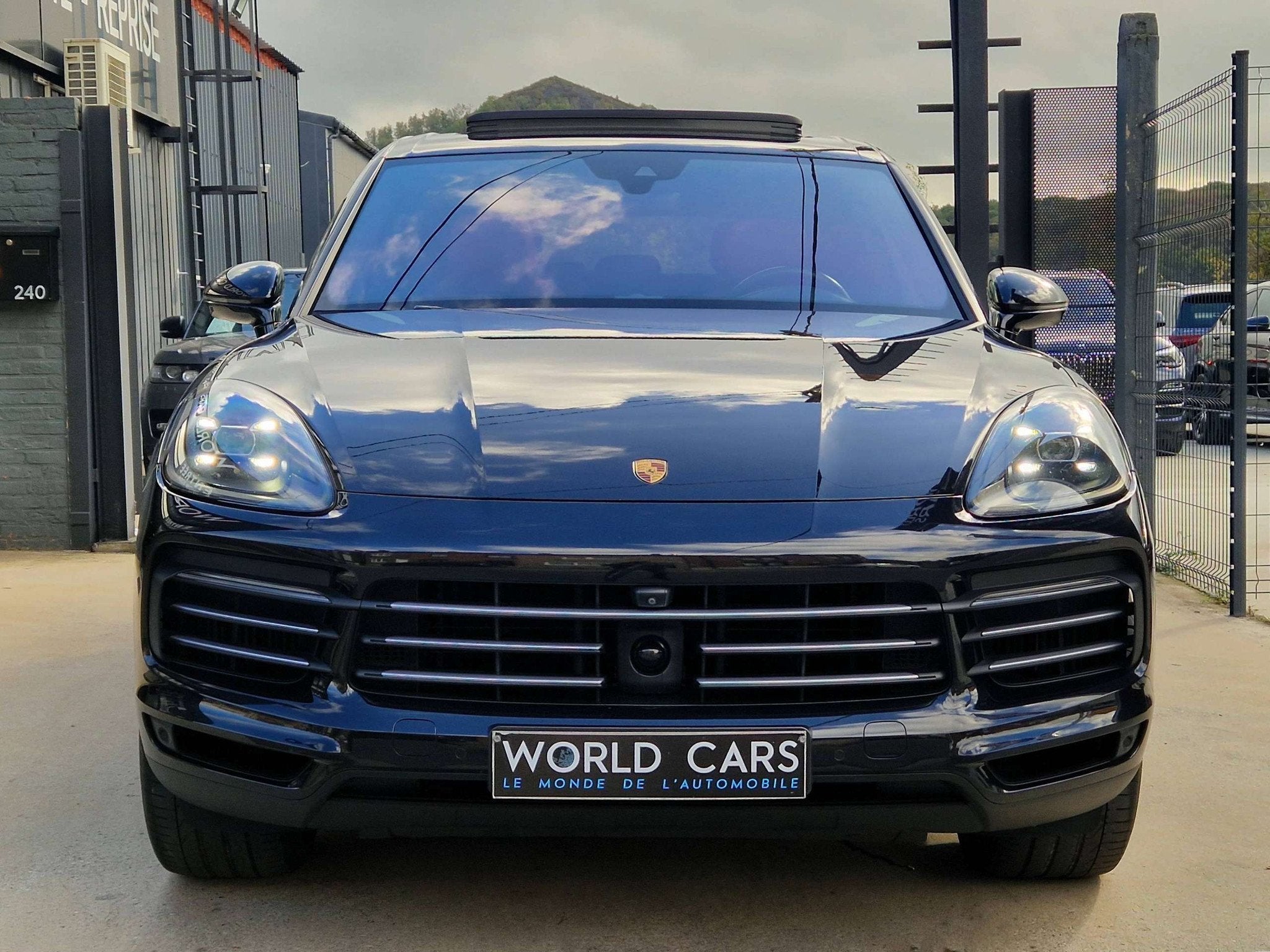 Porsche Cayenne 3.0i V6 PHEV TVAC/BTW*IN - PLUG-IN - SPORT D, Auto's, Automaat, Cayenne, Gebruikt, Euro 6