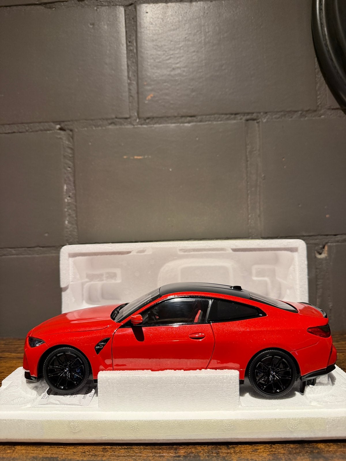 Minichamps Bmw M4, Hobby en Vrije tijd, Modelauto's | 1:18, Ophalen, Zo goed als nieuw, MiniChamps