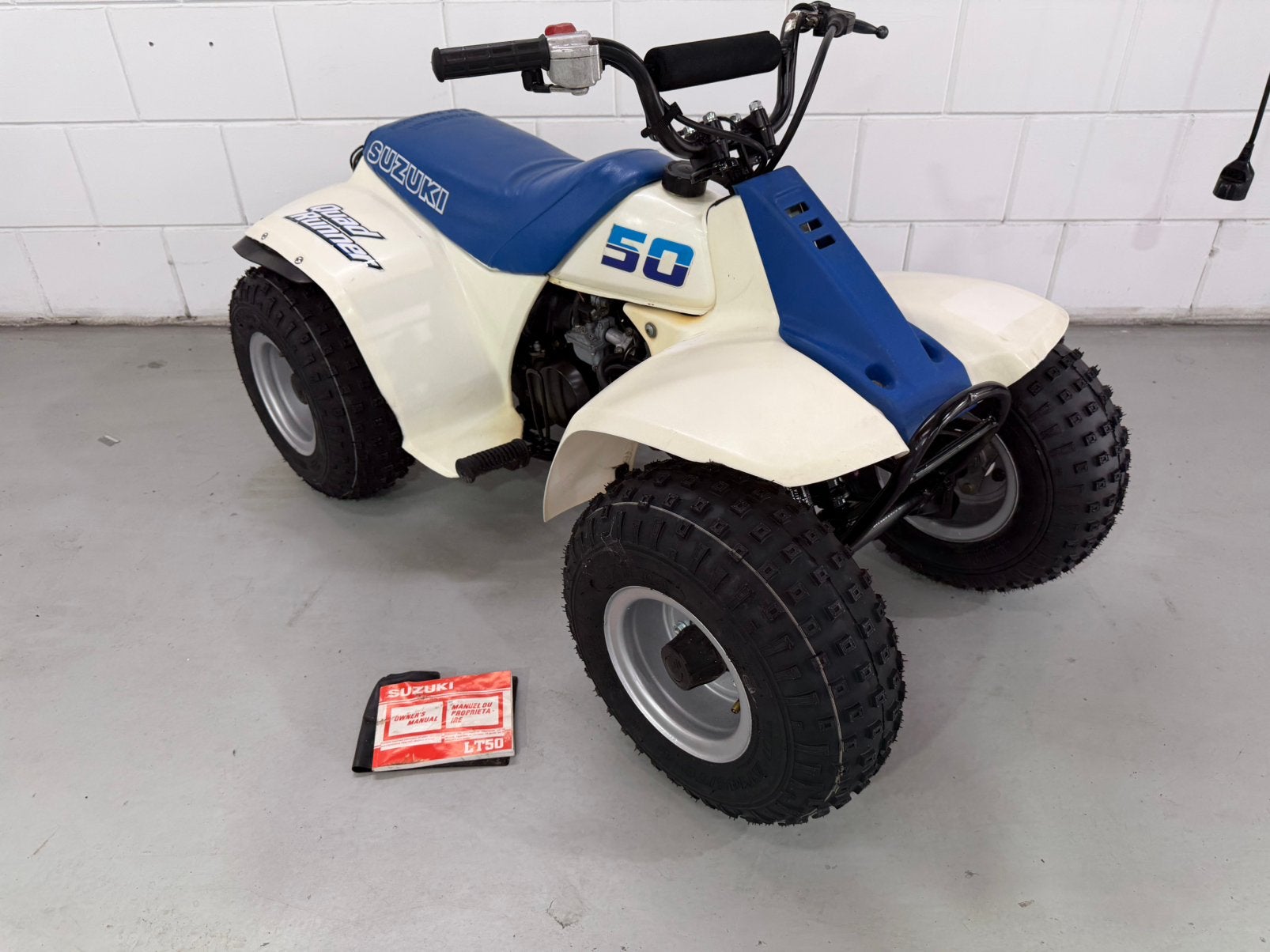Orginele suzuki lt50 incl boekjes
