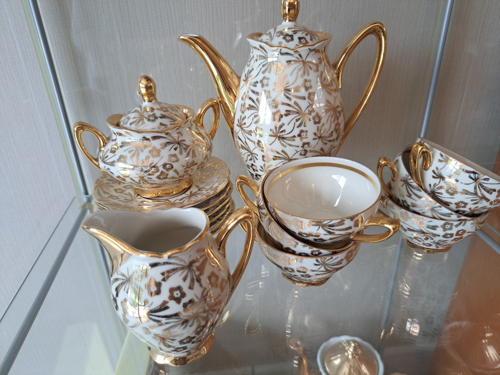 Bavaria,  6 delig koffie of theeservies, Ophalen