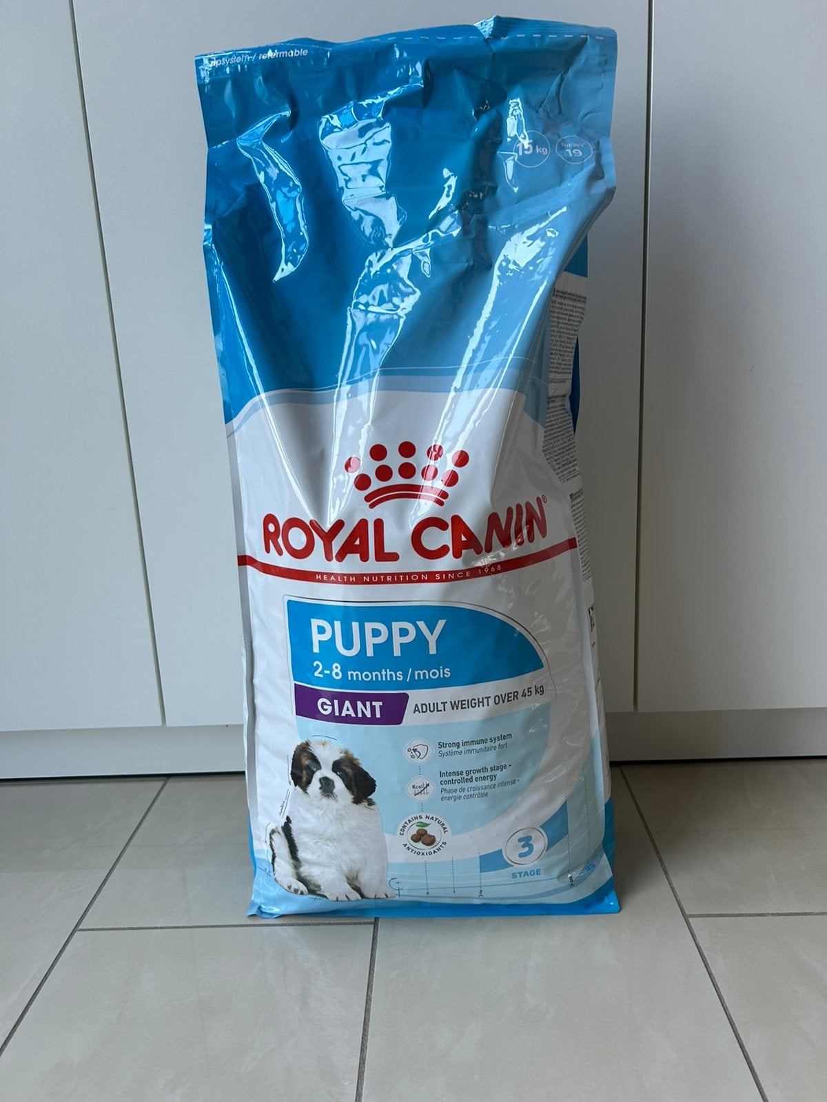 Royal canin giant puppy brokken, Dieren en Toebehoren, Dierenvoeding, Ophalen